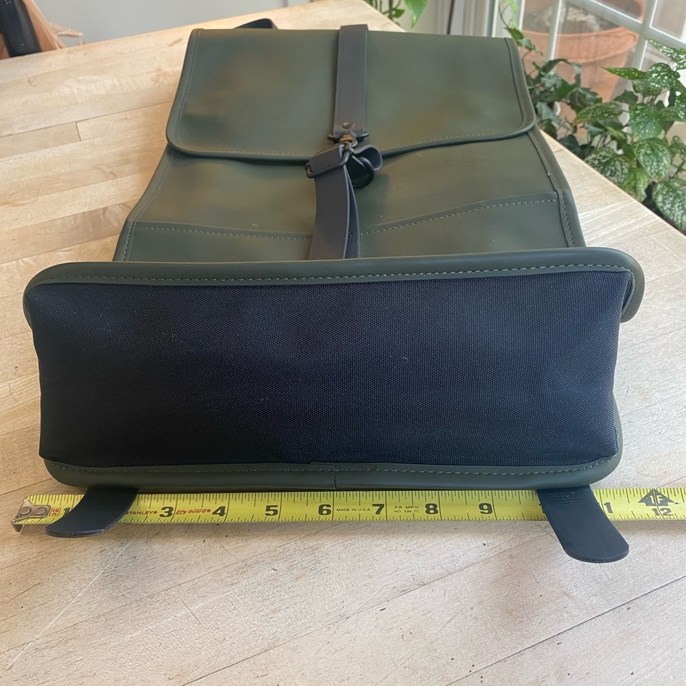 Rains Waterproof Backpack - Picture 4 of 11
